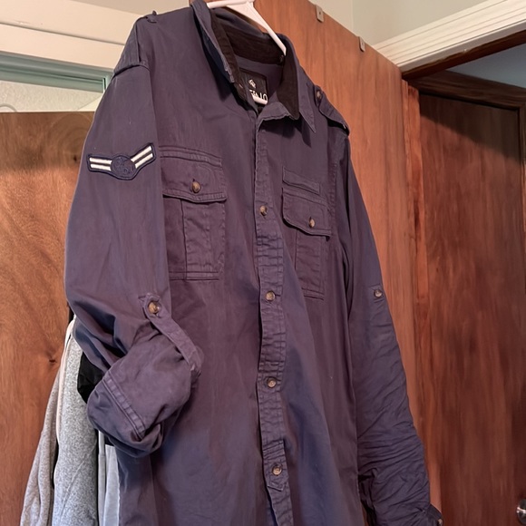 Buffalo David Bitton Button Up - Picture 2 of 2